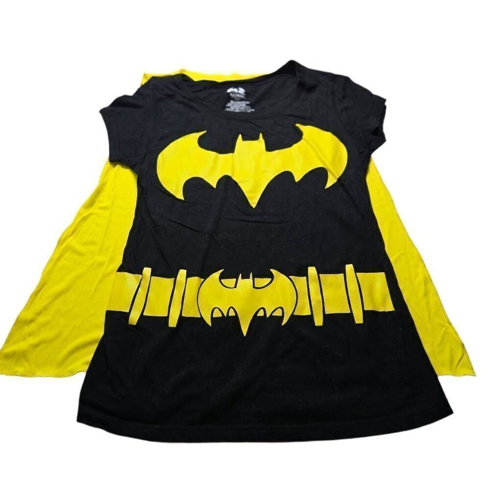 Batman Woman's shirt with cape XL 15/17 juniors